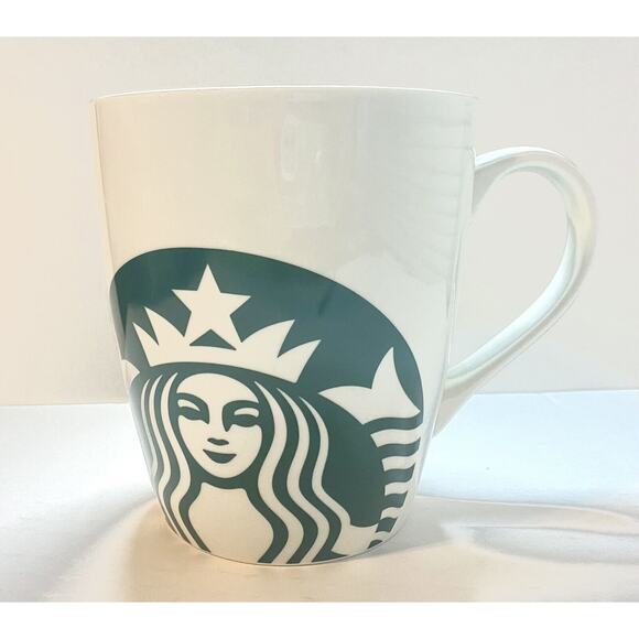 GIANT Starbucks Coffee 2018 Novelty 46 fl oz / 1360 ml Coffee Mug - Picture 2 of 9